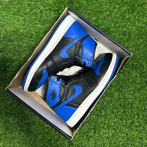 Size 4.5Y - Jordan 1 High ‘Royal’